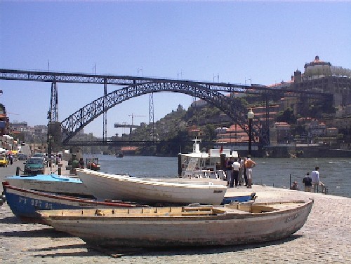 Porto: Cais de Ribeira  & Ponte Luis I