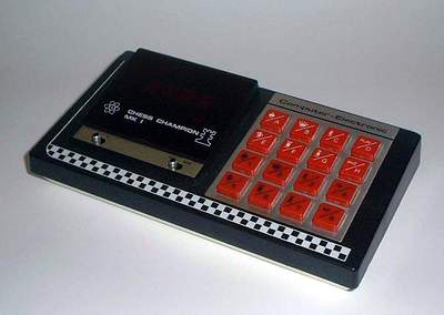 Chess Champion Mk 1 (the first computer of the 
      Overtom Chess Computer Collection)